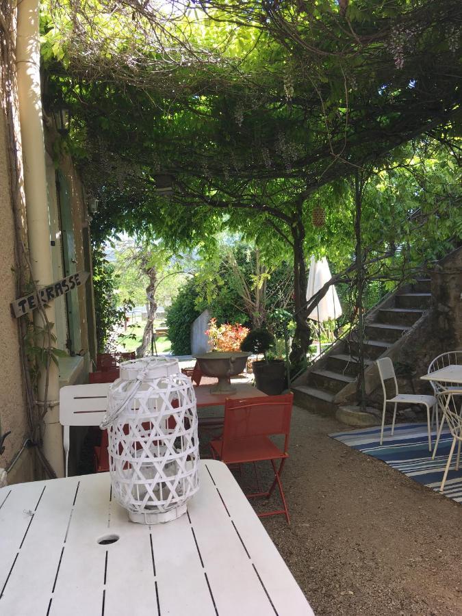 Auberge De Marie Bras-d'Asse Exteriör bild